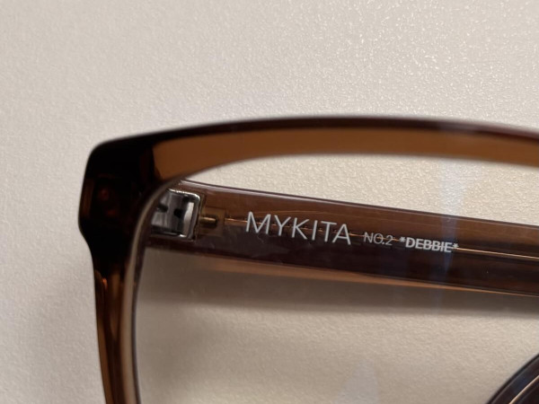 mykita debbie col 910