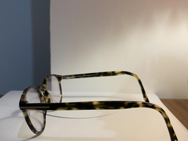 TOM FORD - TF 5524 055