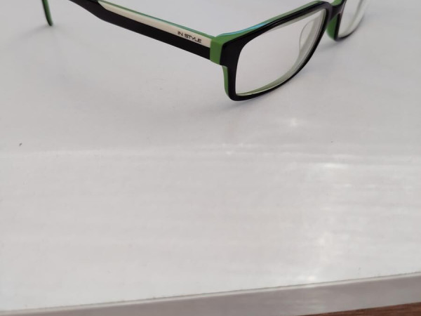 IN STYLE - ISHO 54/15. 140