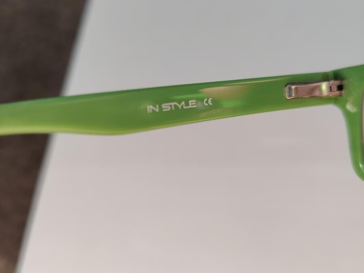 IN STYLE - ISHO 54/15. 140