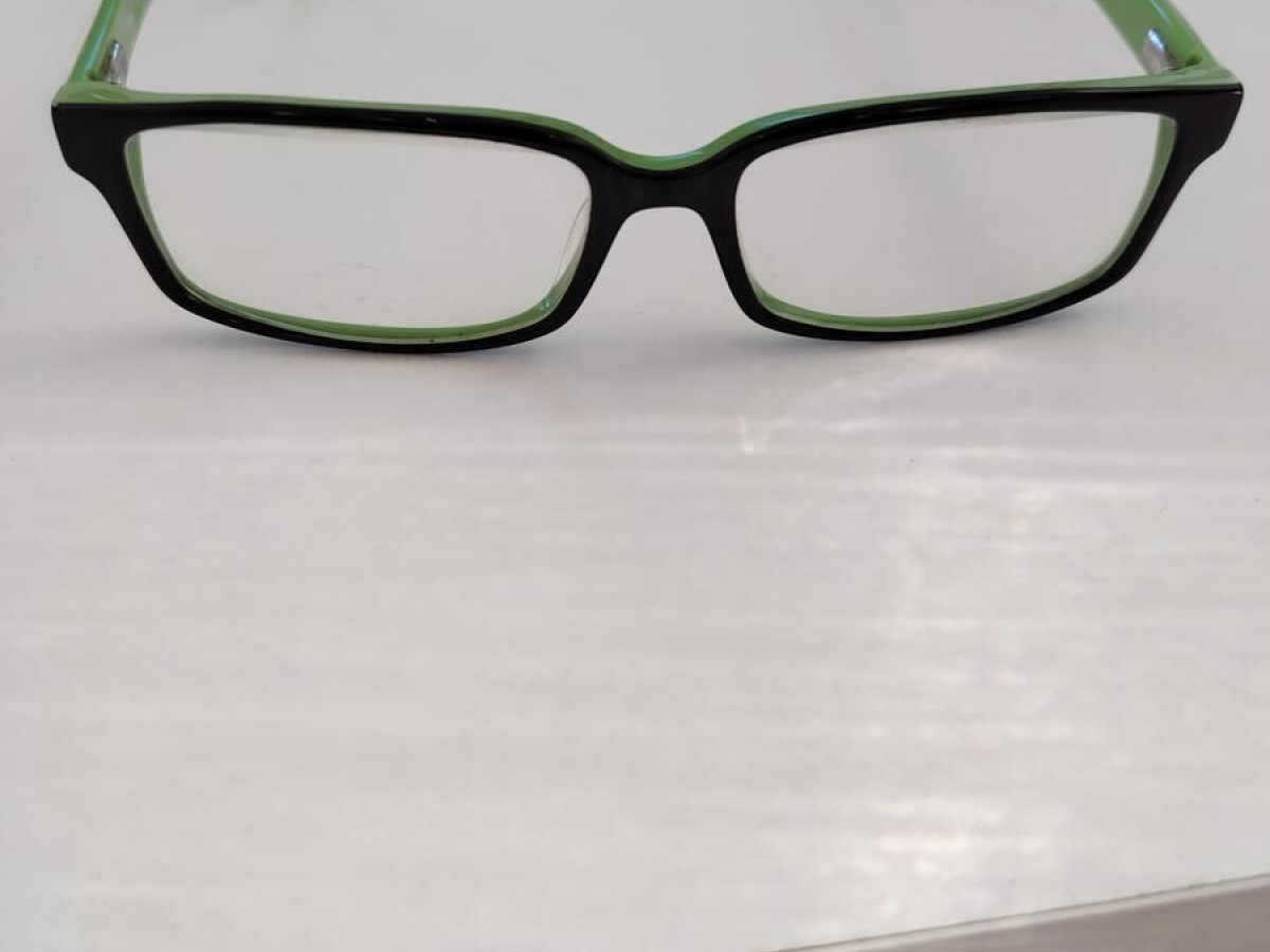 IN STYLE - ISHO 54/15. 140