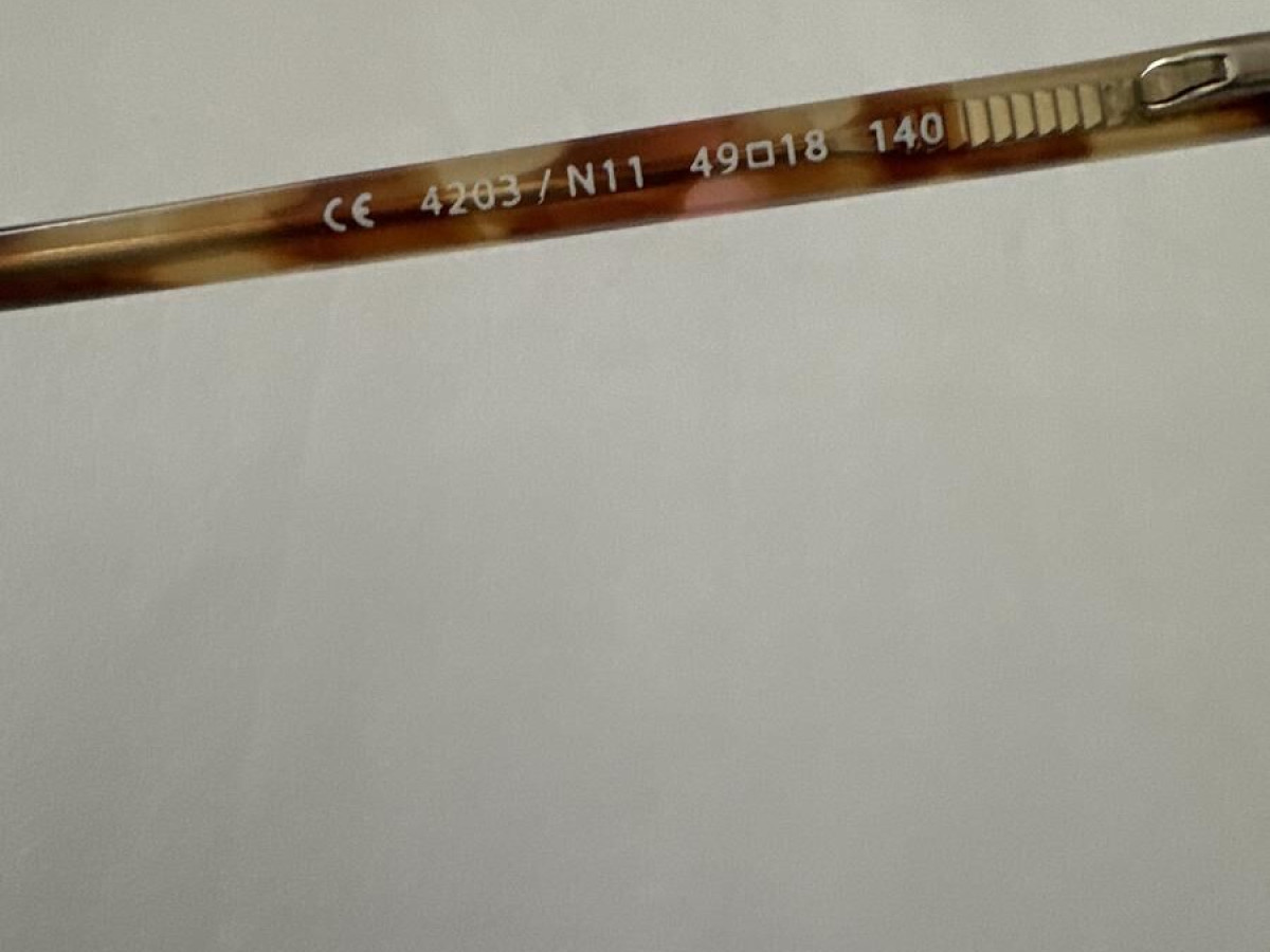 Kinto - 4203 N11 49¤18