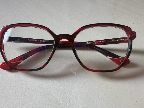 ETNIA BARCELONA - NIAGARA...