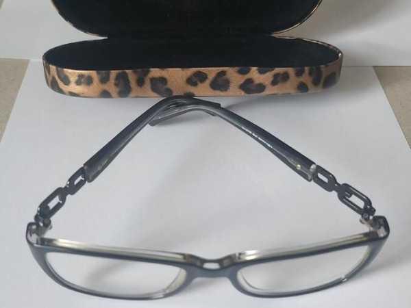 GUESS- GU2406BLK 52¤17-135
