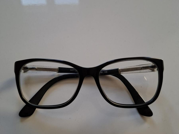 Guess GU2561 001 53/15 135