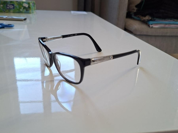 Guess GU2561 001 53/15 135