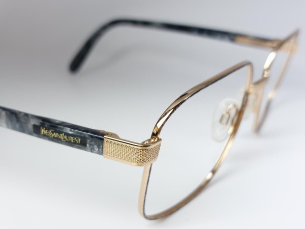 Yves Saint Laurent - 4032 Y133 57¤18