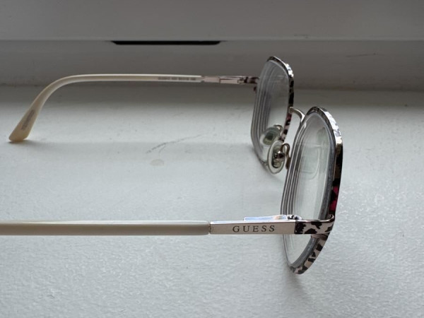 GUESS - GU2912