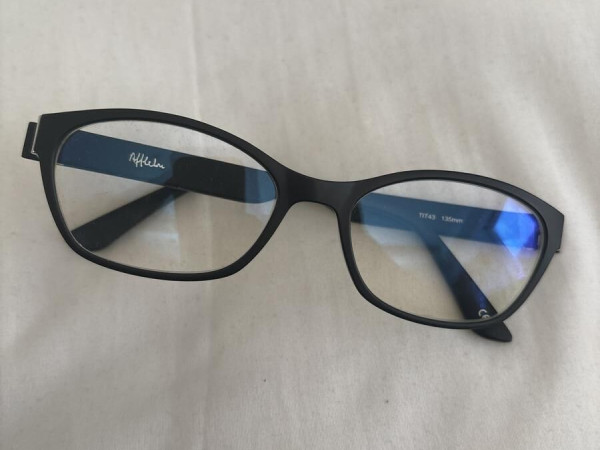 Alain Afflelou - TIT43 135mm