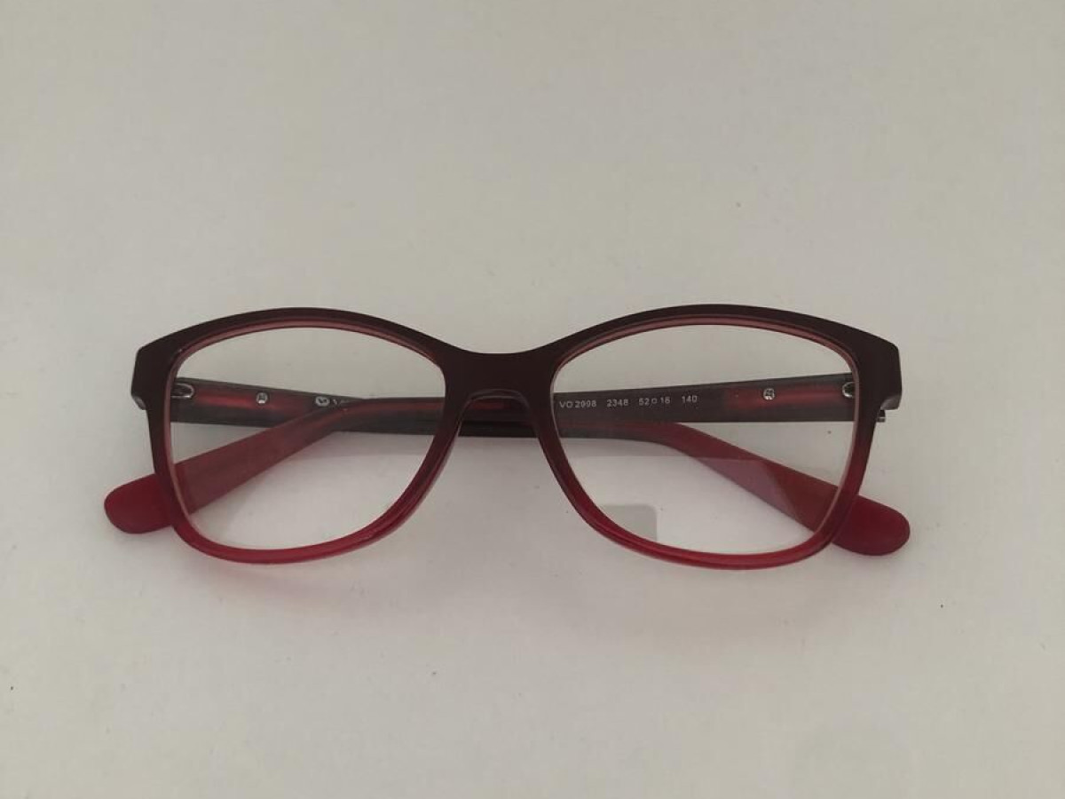 Vogue 2998 2348 52 16 140