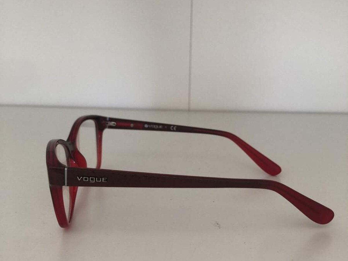 Vogue 2998 2348 52 16 140