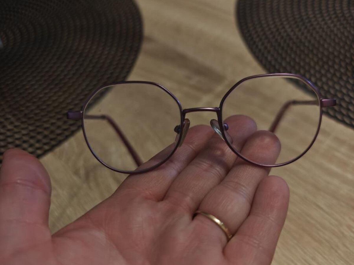 Écoute et voir - OWMM271 44¤16