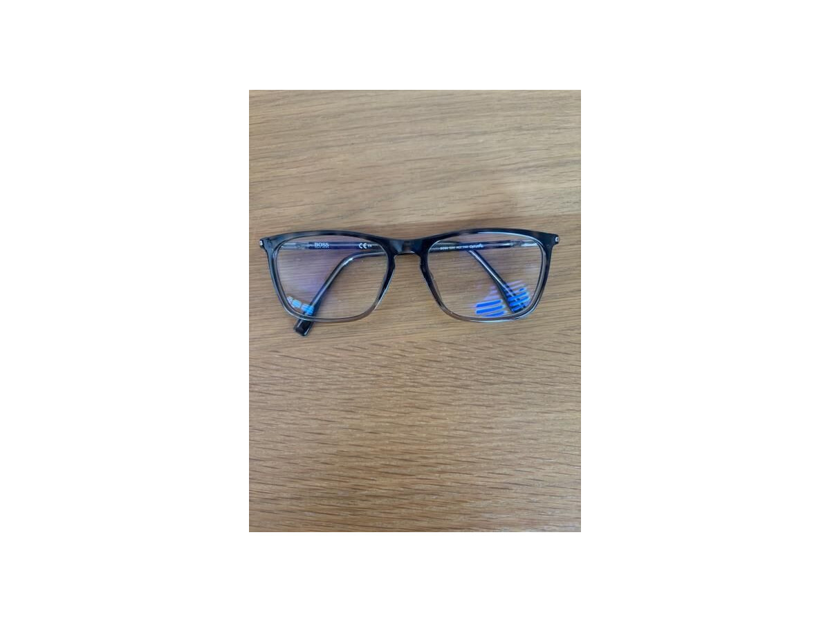 HUGO BOSS - 1044