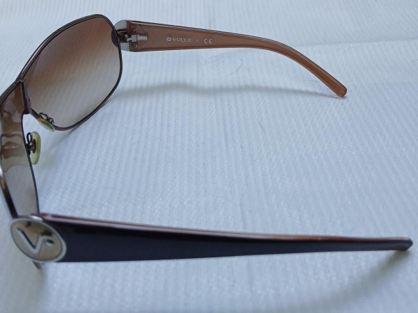 VOGUE - VO3703 - S