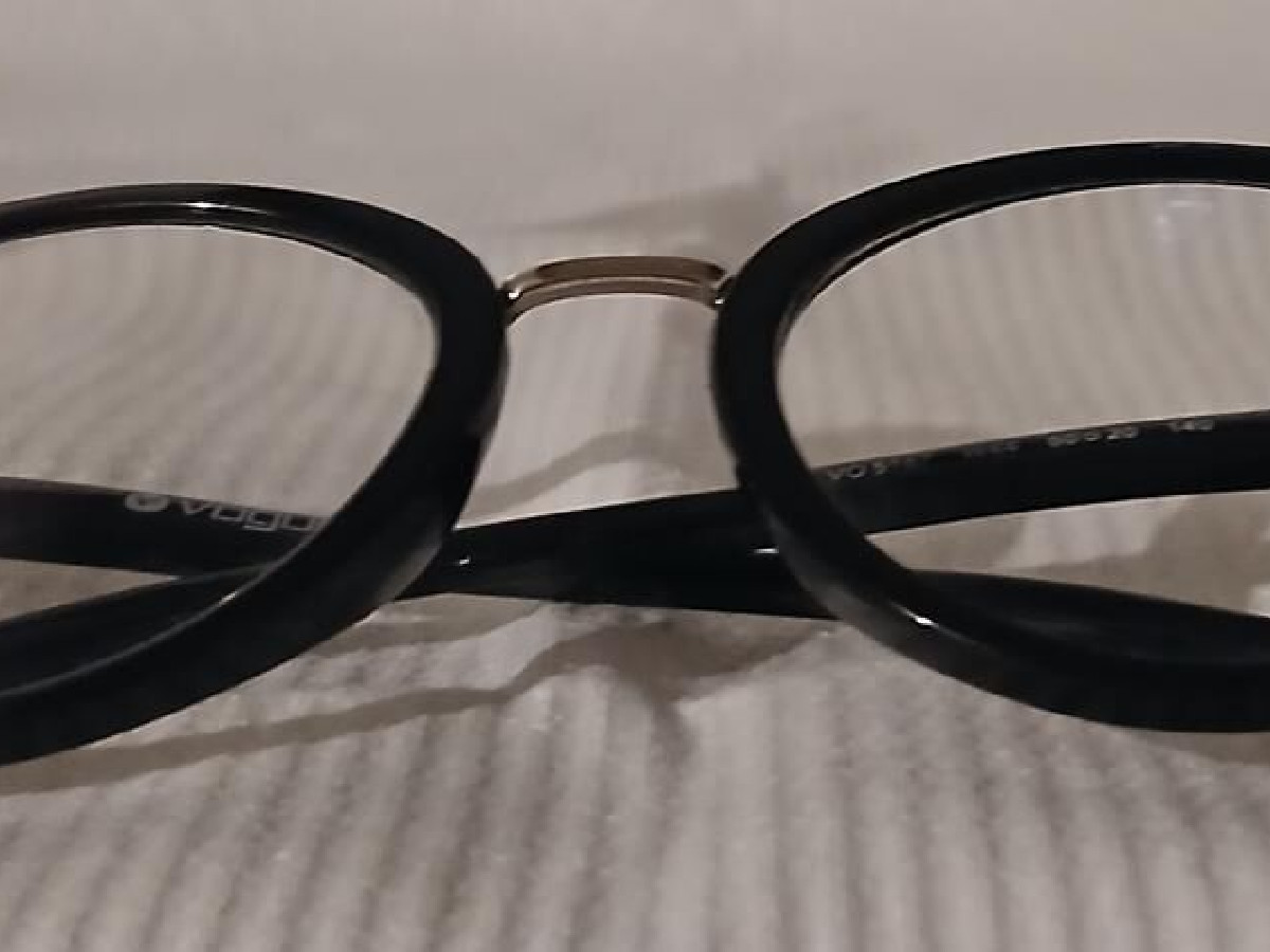 VOGUE - VO5167