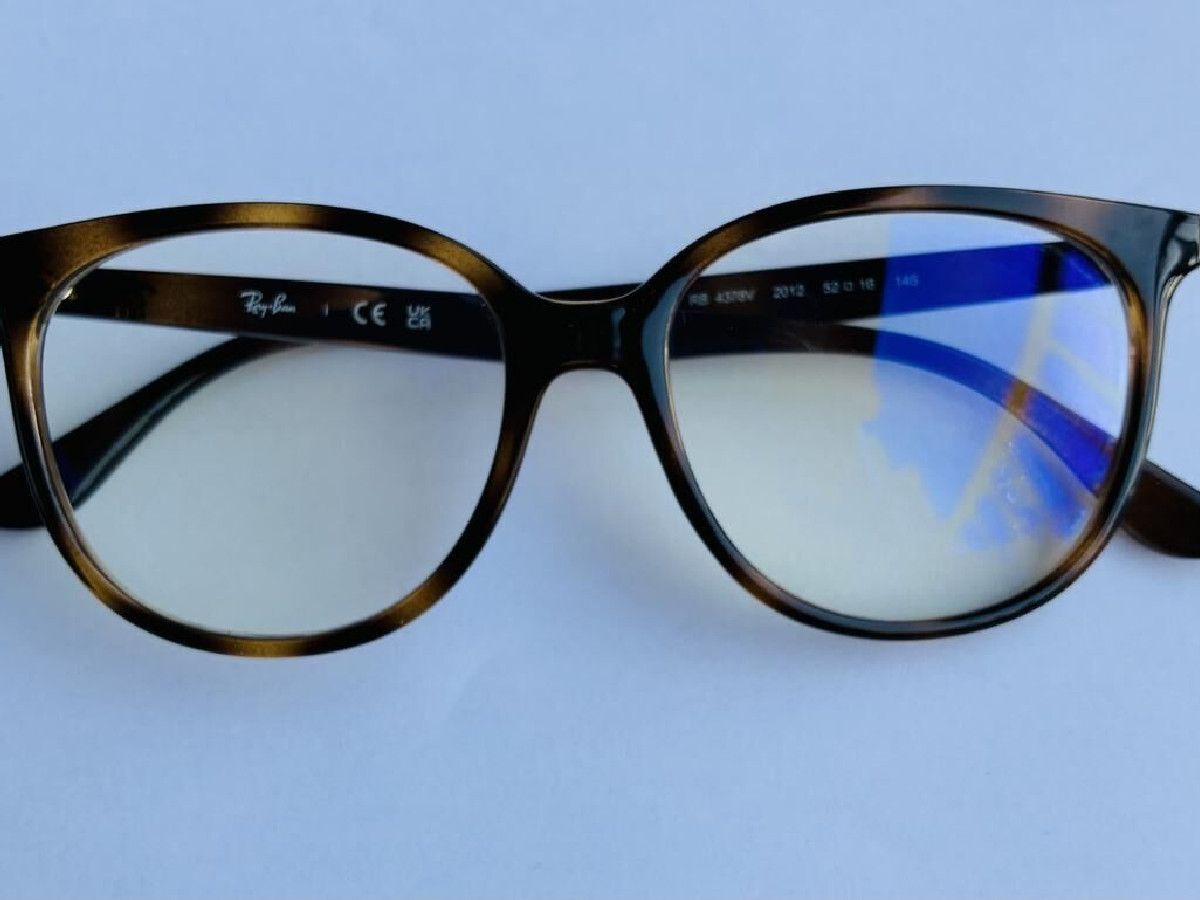 RAYBAN  - RB -4378V 2012 52/16