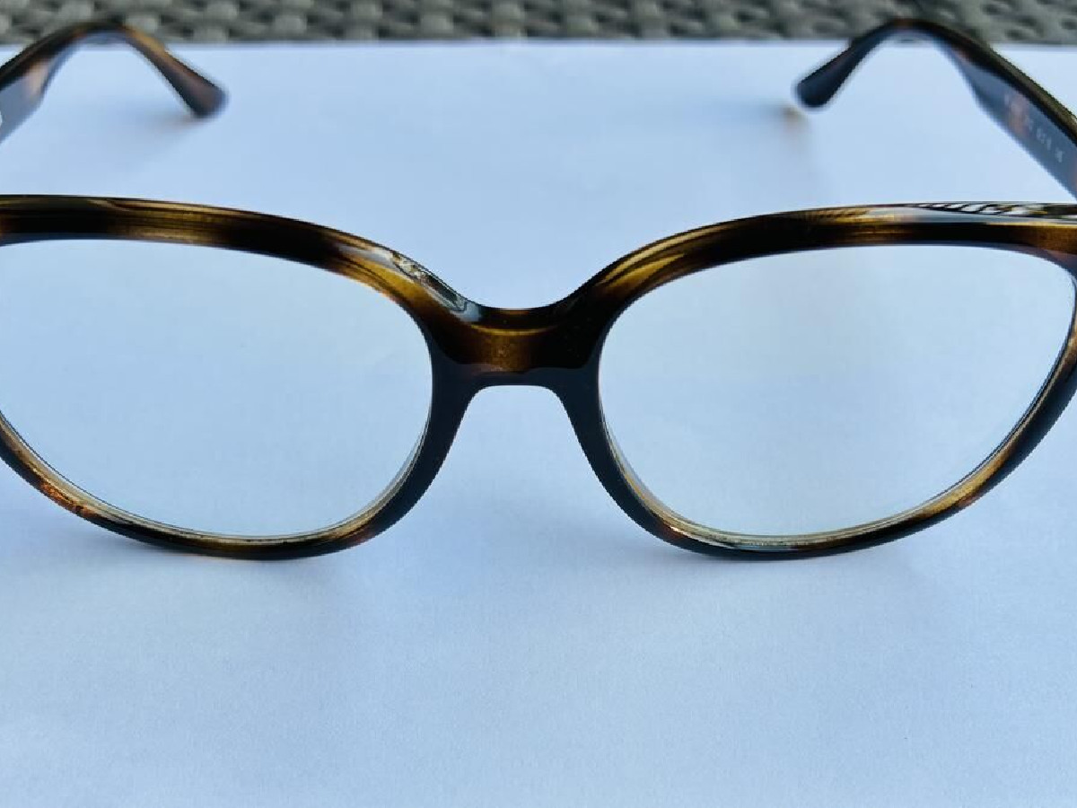 RAYBAN  - RB -4378V 2012 52/16