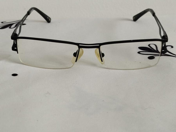 Alain Afflelou  - TOH164 51/17