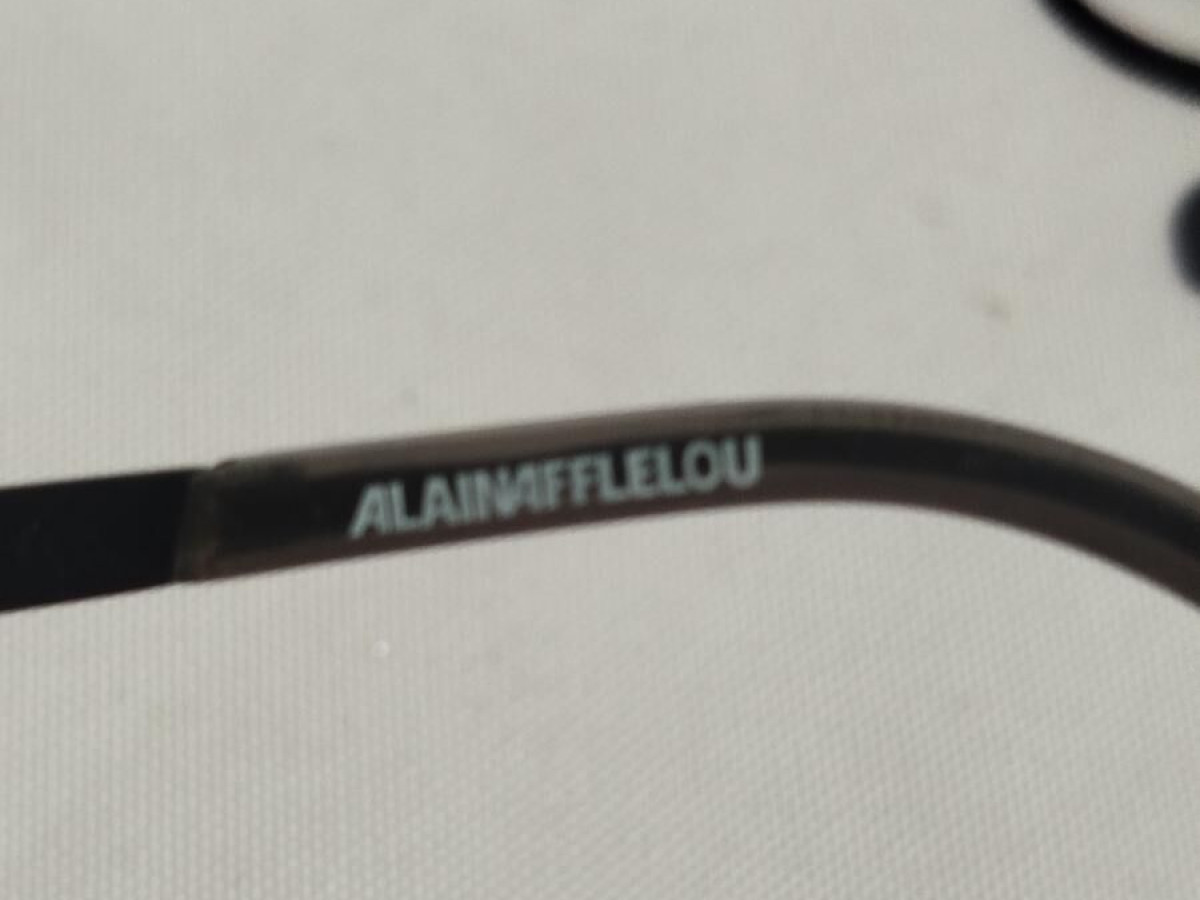 Alain Afflelou  - TOH164 51/17