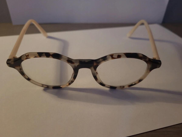 CHRISTIAN DIOR - Montagne n°38 ¤12.5