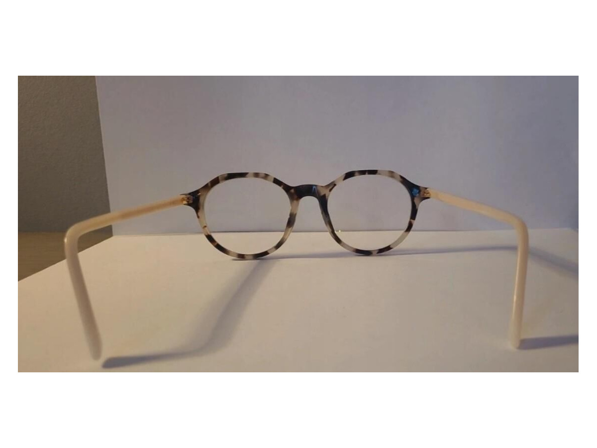 CHRISTIAN DIOR - Montagne n°38 ¤12.5