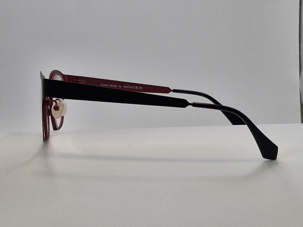 ROGER - REBECCA R 48*22