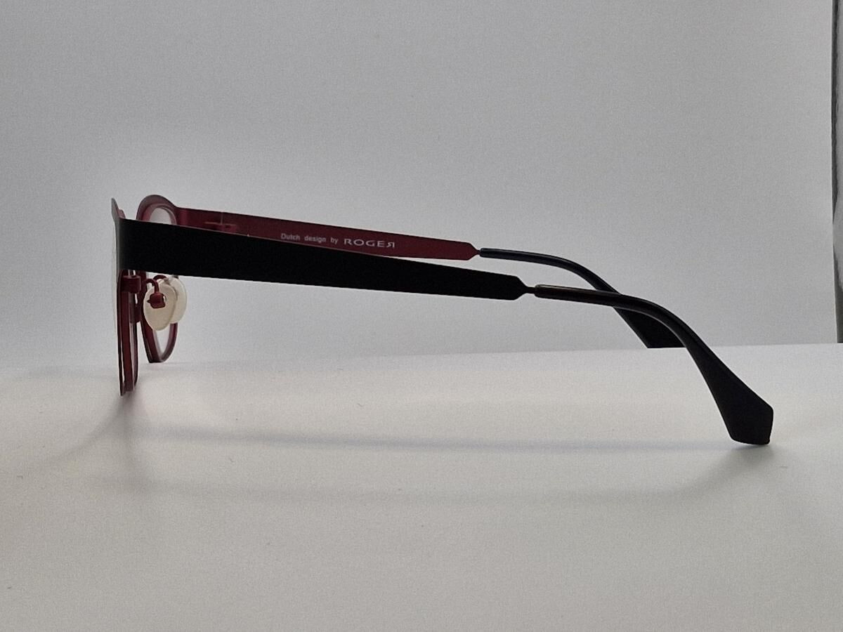 ROGER - REBECCA R 48*22