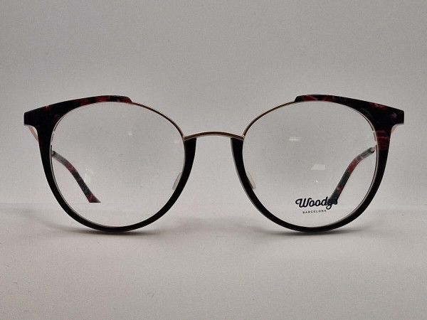WOODYS - 181005