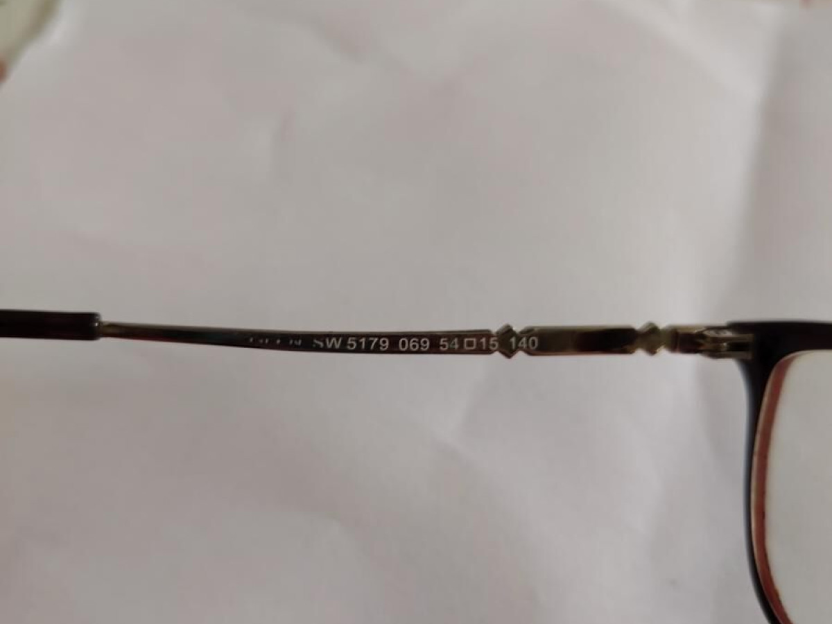 Swarovski  - SW 5179 069 54 15 140 4cm hauteur ¤