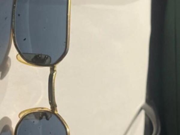 Lunettes de soleil vintage Police année 1990 sans boîte - Je sais pas