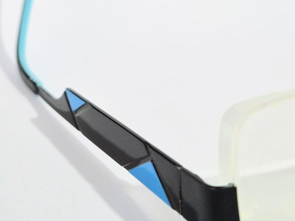 Alain Afflelou  - BOF244 52¤18