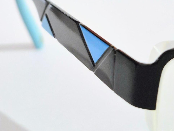 Alain Afflelou  - BOF244 52¤18