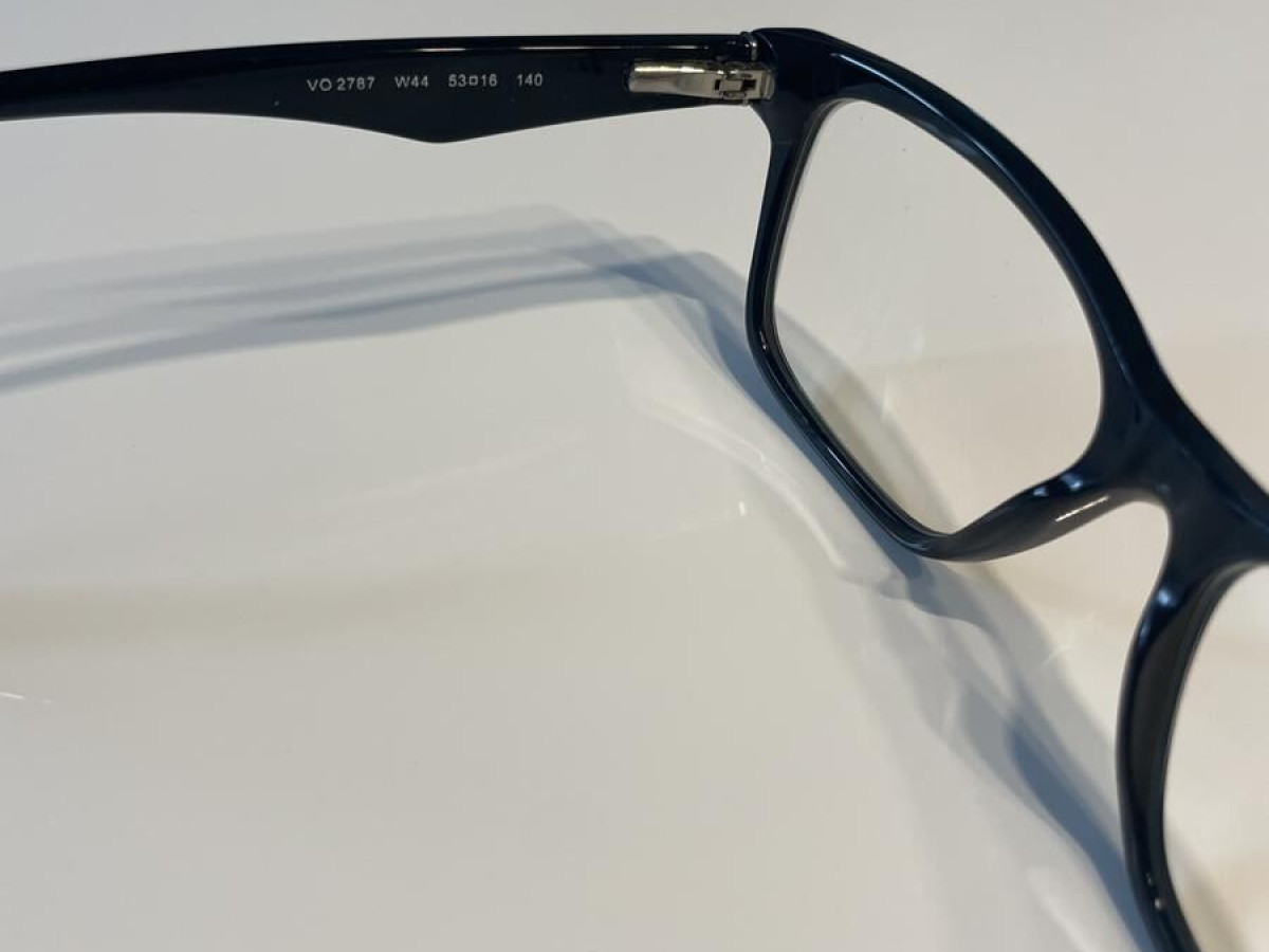 Vogue  - VO2787 44¤140