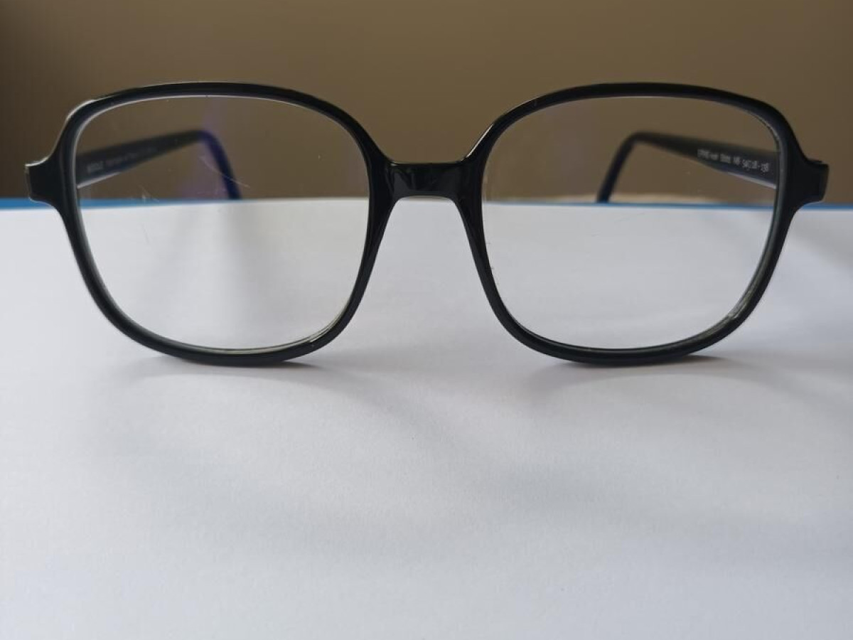 NOCLE - EPINE Noir B001 n6 54¤18