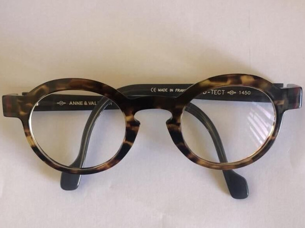 ANNE ET VALENTIN - D-TECT...