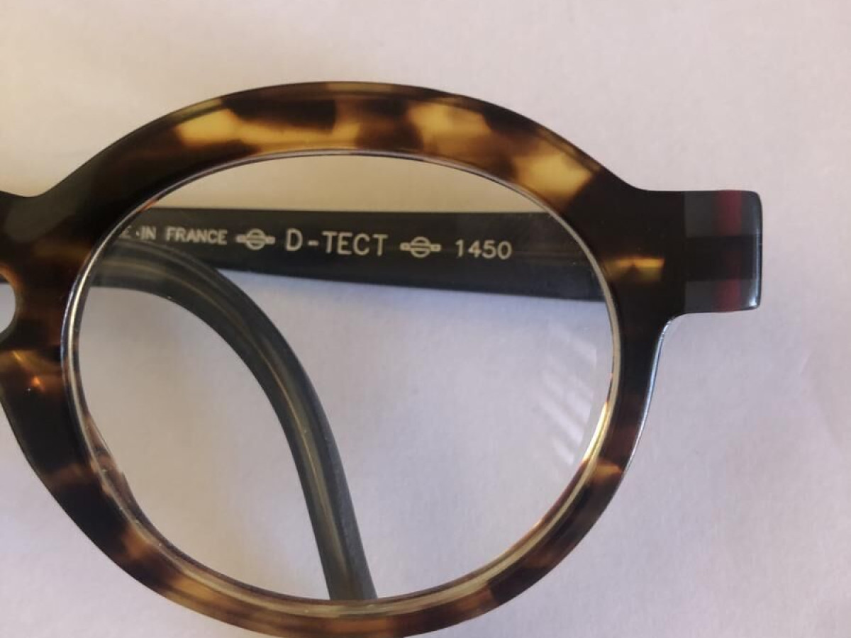 ANNE ET VALENTIN  - D-TECT 1450 44¤16