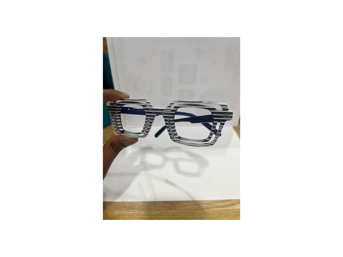 Alexis Gilles  - Charlie  40¤31