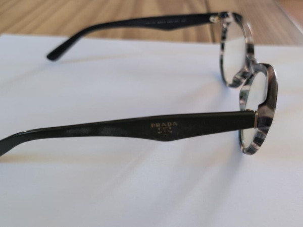 Prada  - VPR11R52¤17