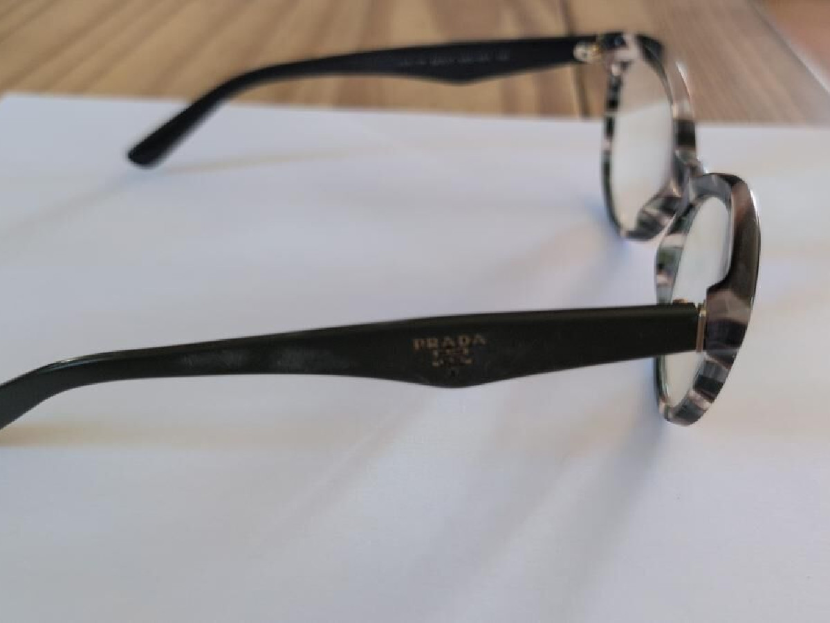 Prada  - VPR11R52¤17