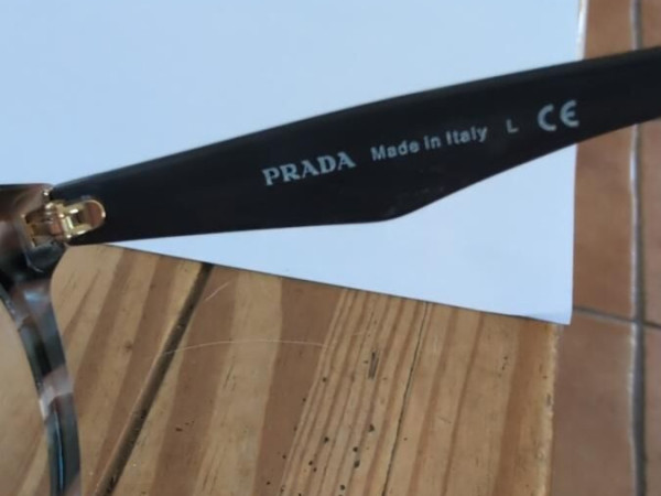 Prada  - VPR11R52¤17