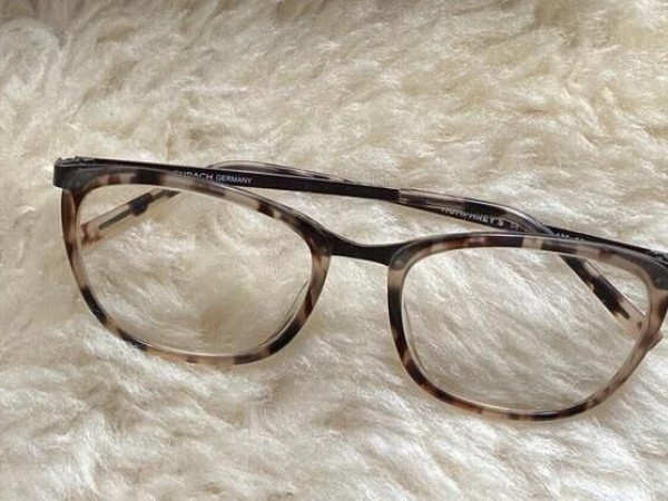 HUMPHREY’S - 581049 68 135