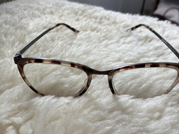 HUMPHREY’S - 581049 68 135