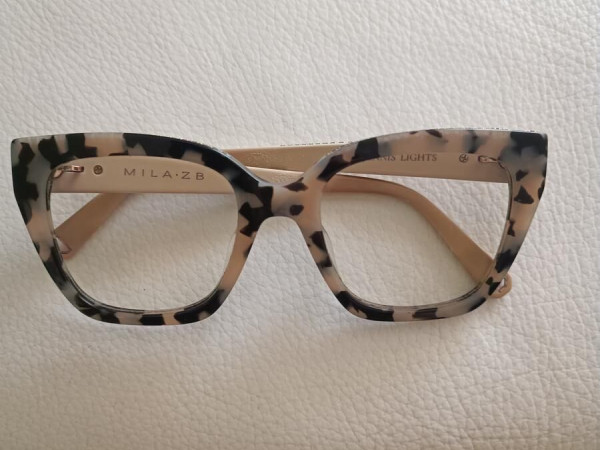 Mila ZB - Tennis Lights