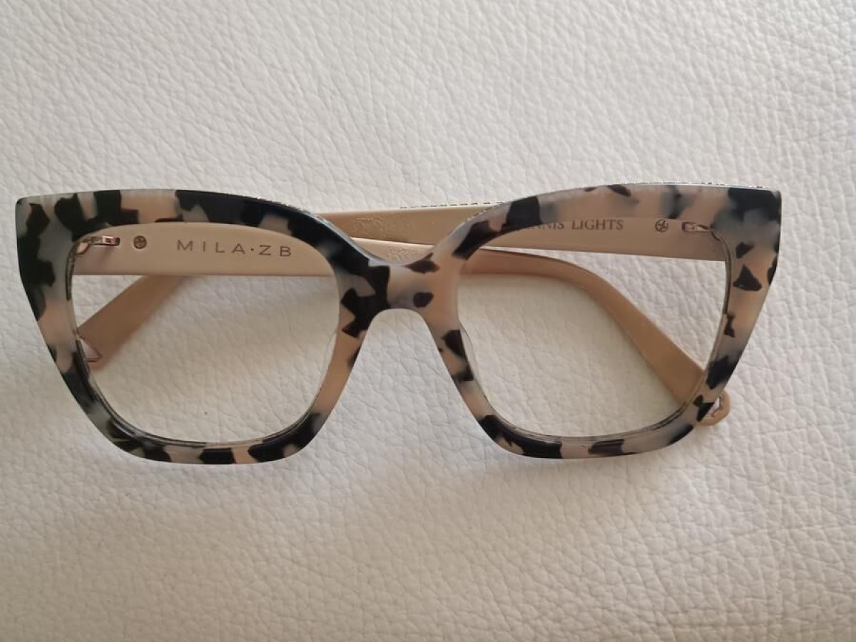 Mila ZB - Tennis Lights