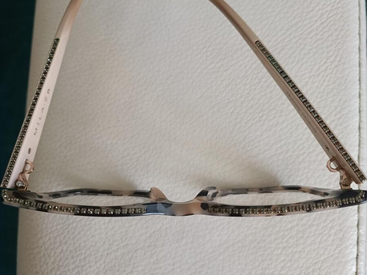 Mila ZB - Tennis Lights