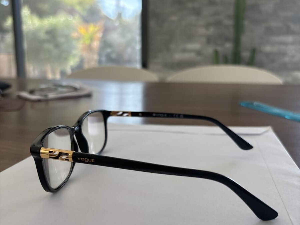 Vogue - VO5163 w44 53¤16