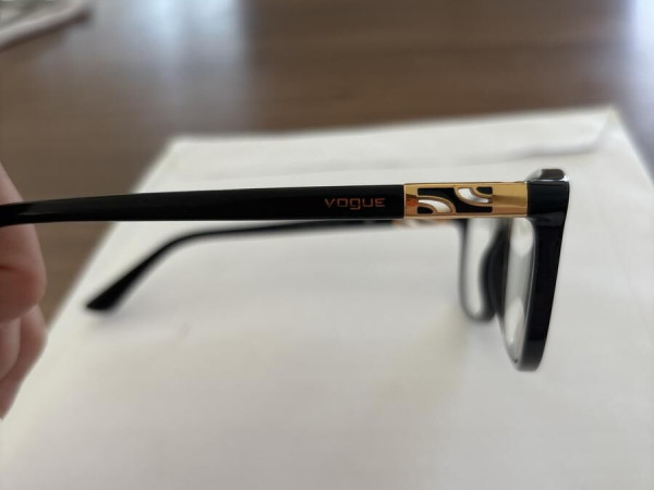 Vogue - VO5163 w44 53¤16