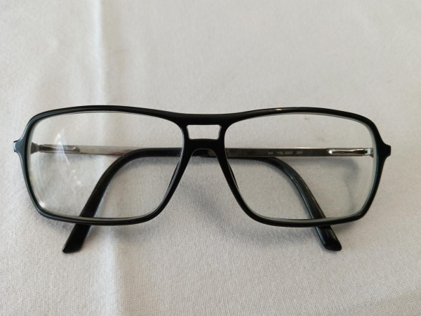 Yves Saint Laurent - 140...