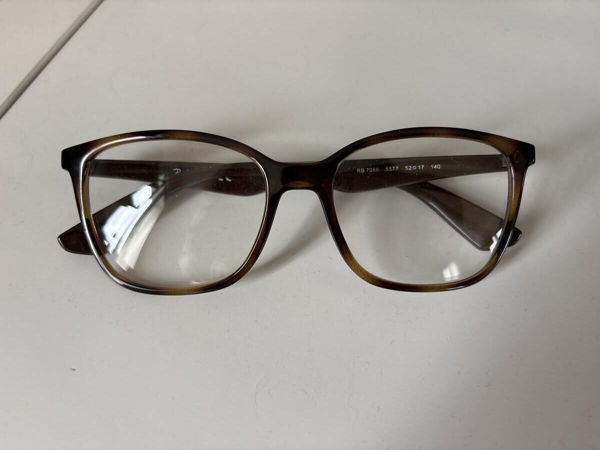 Ray-Ban - RB7066 52¤17