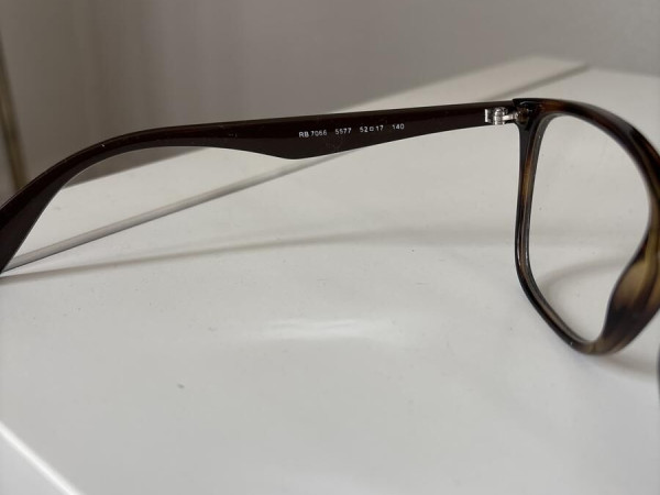 Ray-Ban - RB7066 52¤17